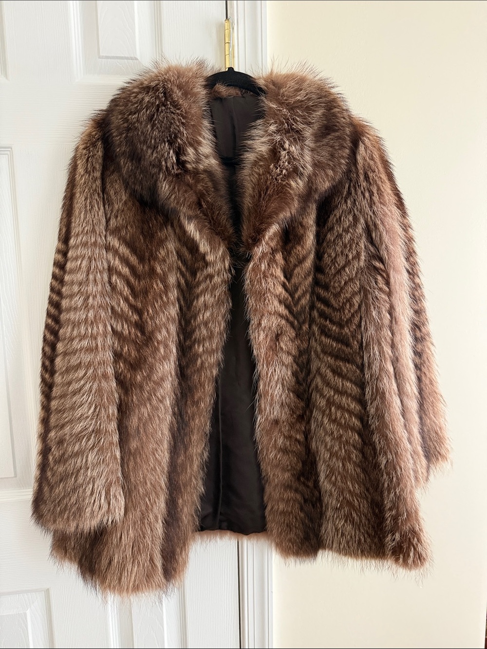 Vintage Fur Coat - Women's Raccoon Fur Coat